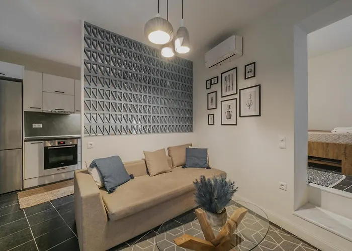 Little Corfu Town Apartment